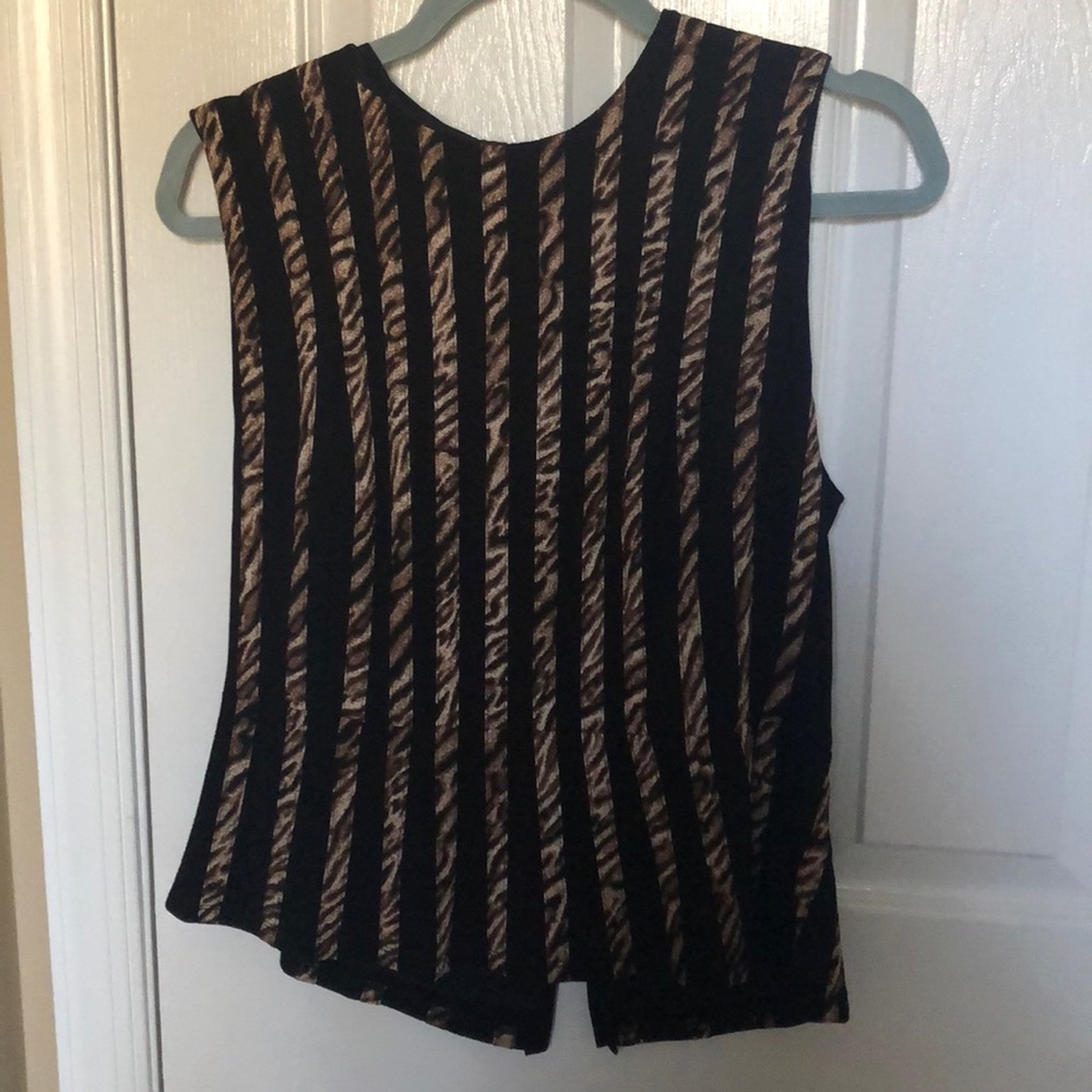 BCBG maxazria- Roland top